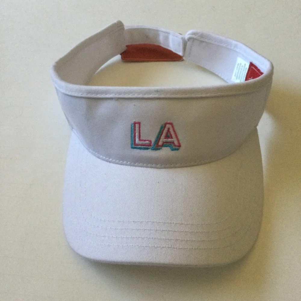 AMERICAN NEEDLE LA VISOR WHITE OS ADJUSTABLE NWT